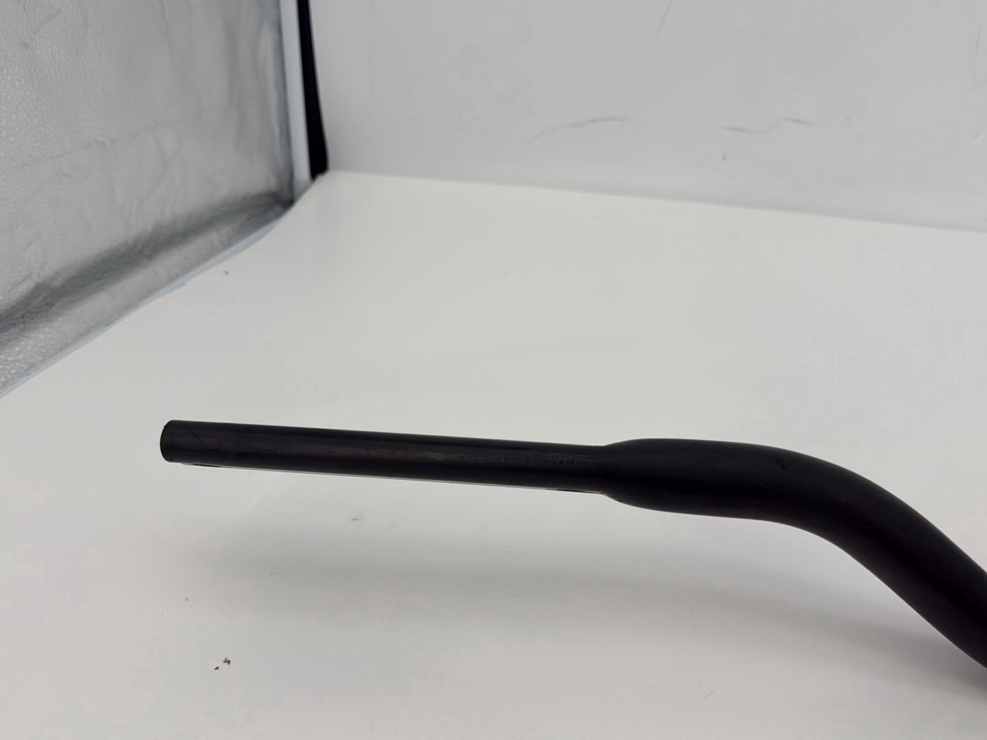 2014 Harley Sportster XL883L 883 SuperLow OEM Exhaust Muffler Interconnect Bracket Support Bar