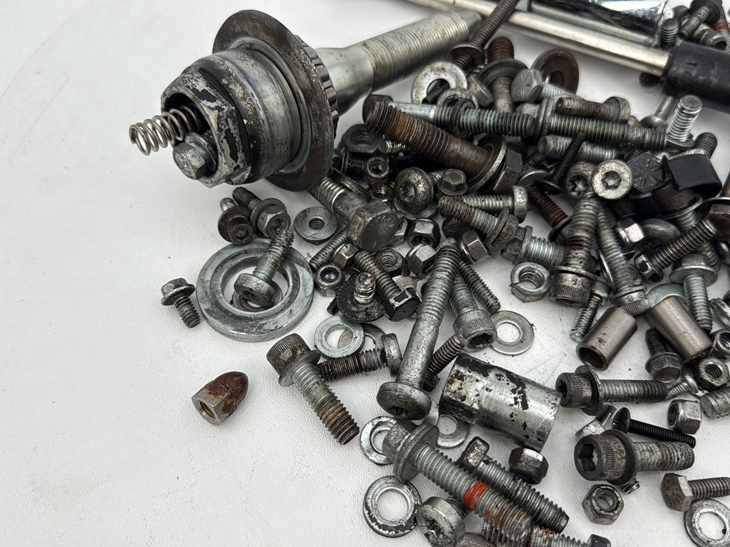 2019 - 2023 Harley-Davidson Touring Road King Special Hardware Bolts Nuts & Brackets 16400005