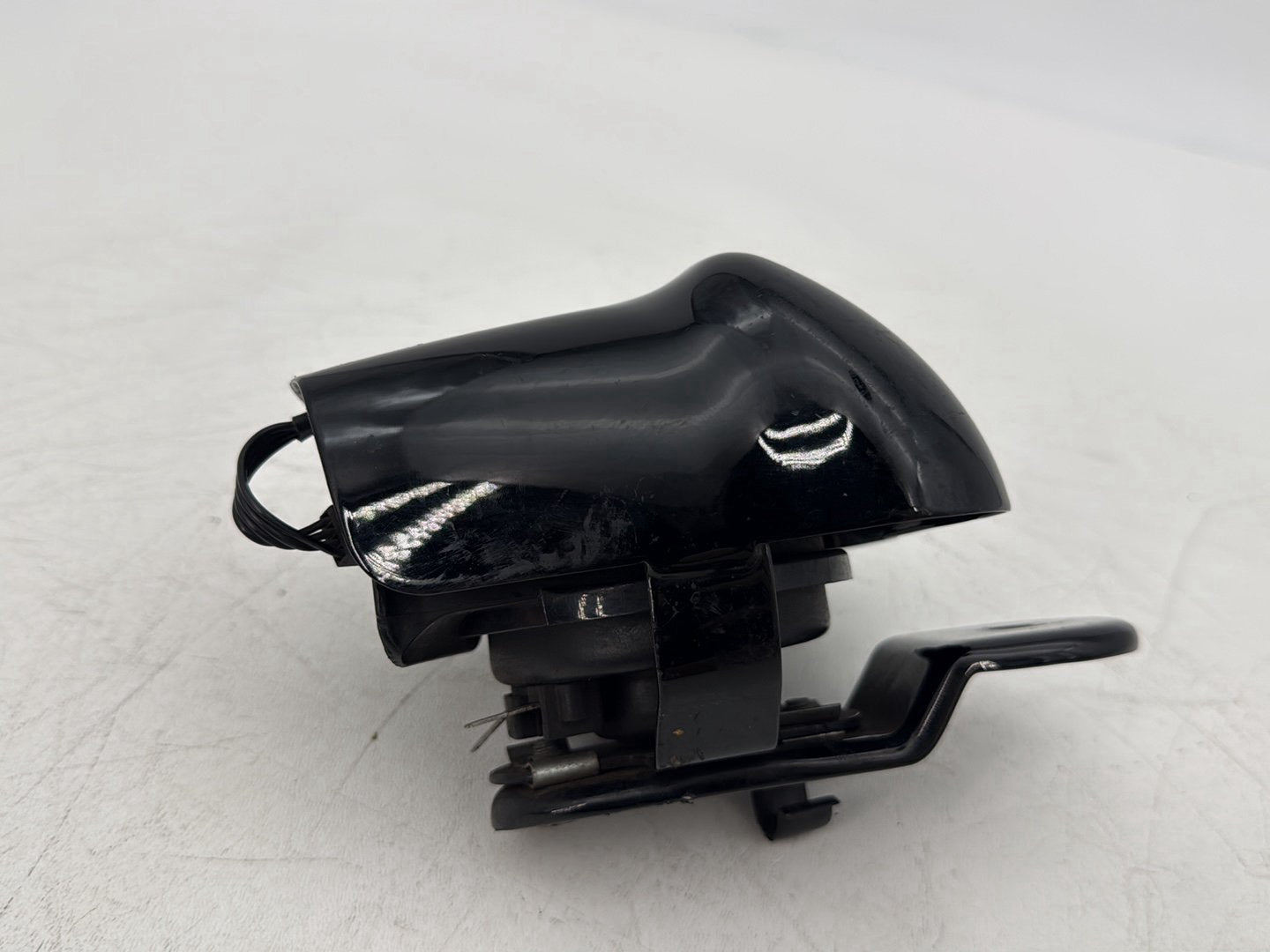 2015 Harley Touring FLHXS Street Glide OEM Horn Signal Klaxon Chrome Cover