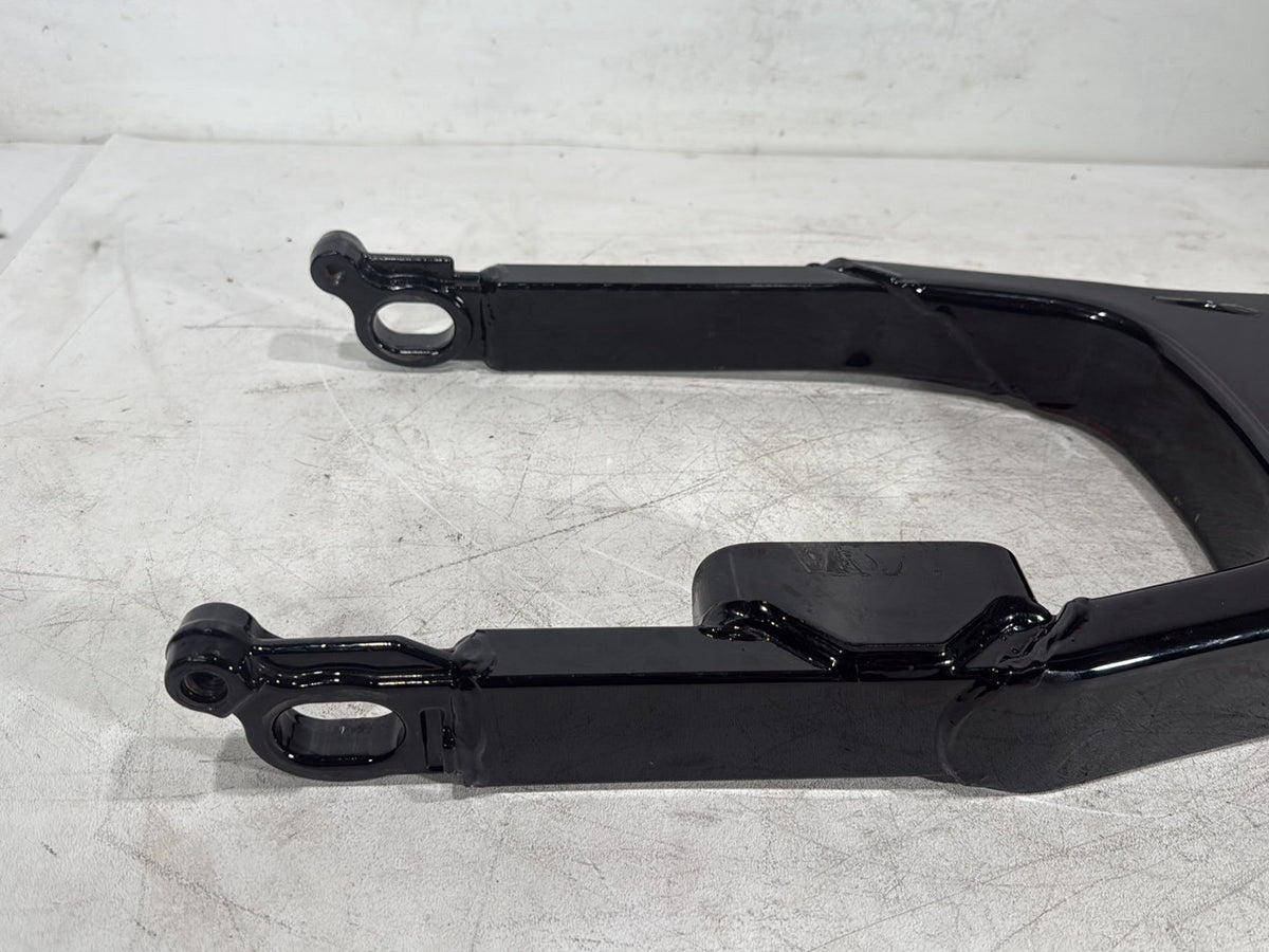 2007 Harley Street Glide Touring FLHX OEM Rear Fork Swingarm Swing Arm