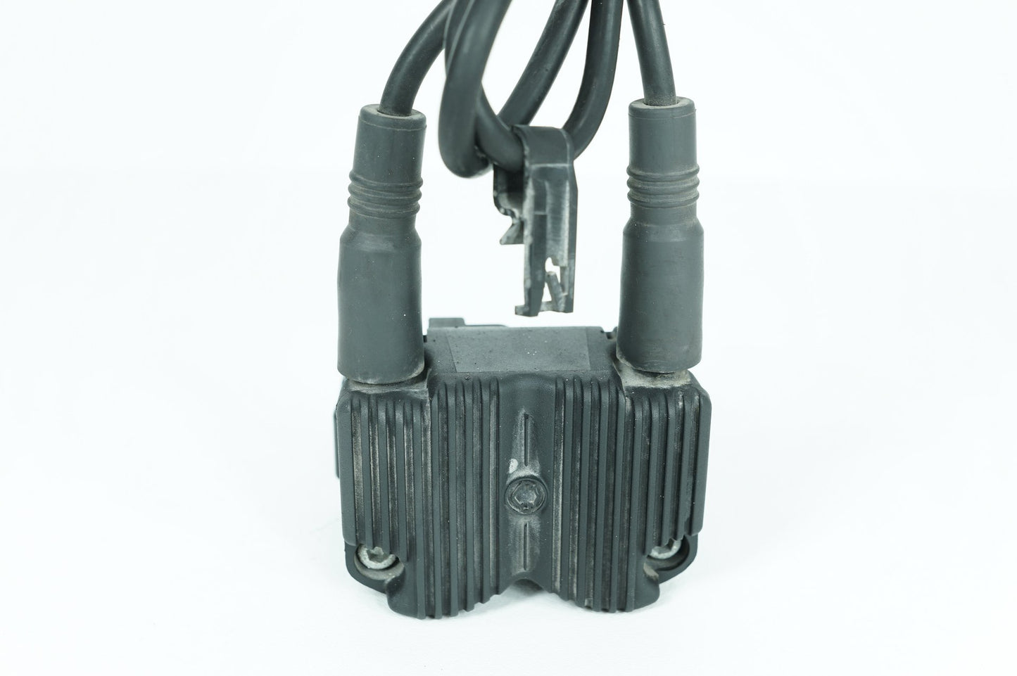1999 - 2006 Harley-Davidson Touring Electra Glide Ultra Ignition Coil Spark Plugs Cable 31743-01