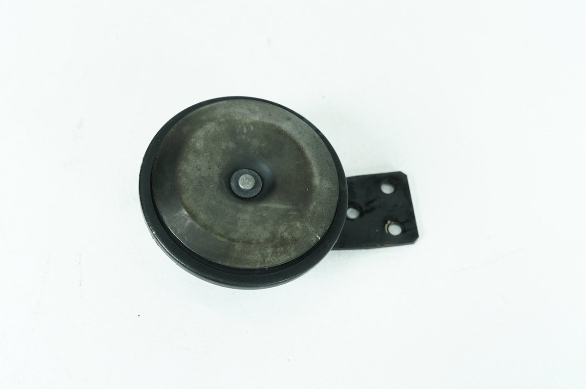 2007 Harley Sportster XL883 883 OEM Signal Horn Klaxon Beep