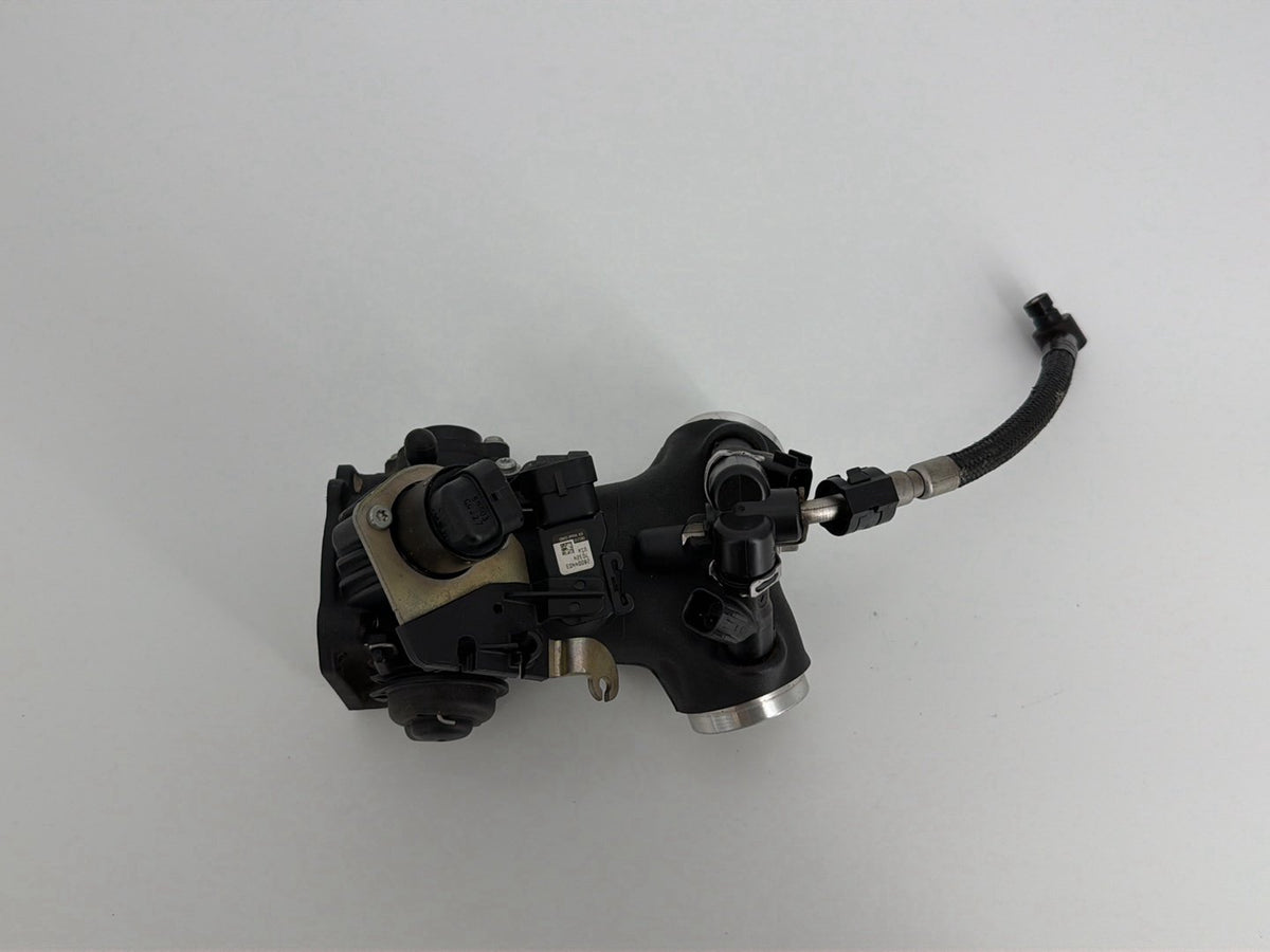 2008 Harley Softail Heritage Classic OEM Engine Intake Manifold Throttle Body