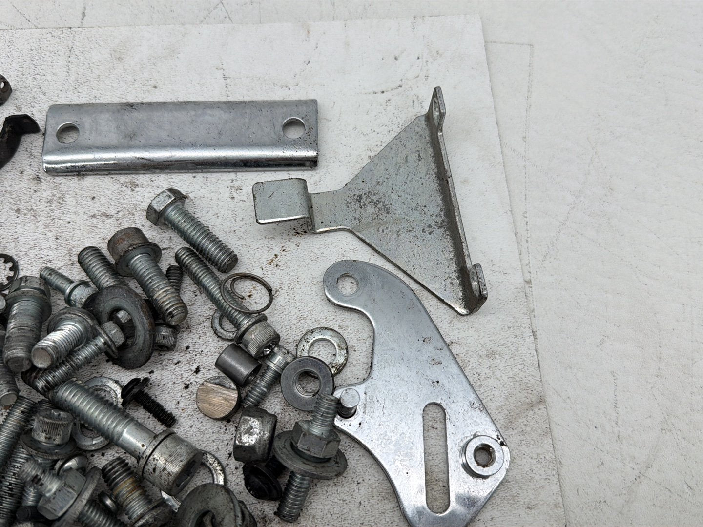 2016 Harley Electra Glide Touring Ultra OEM Hardware Bolts Nuts & Brackets