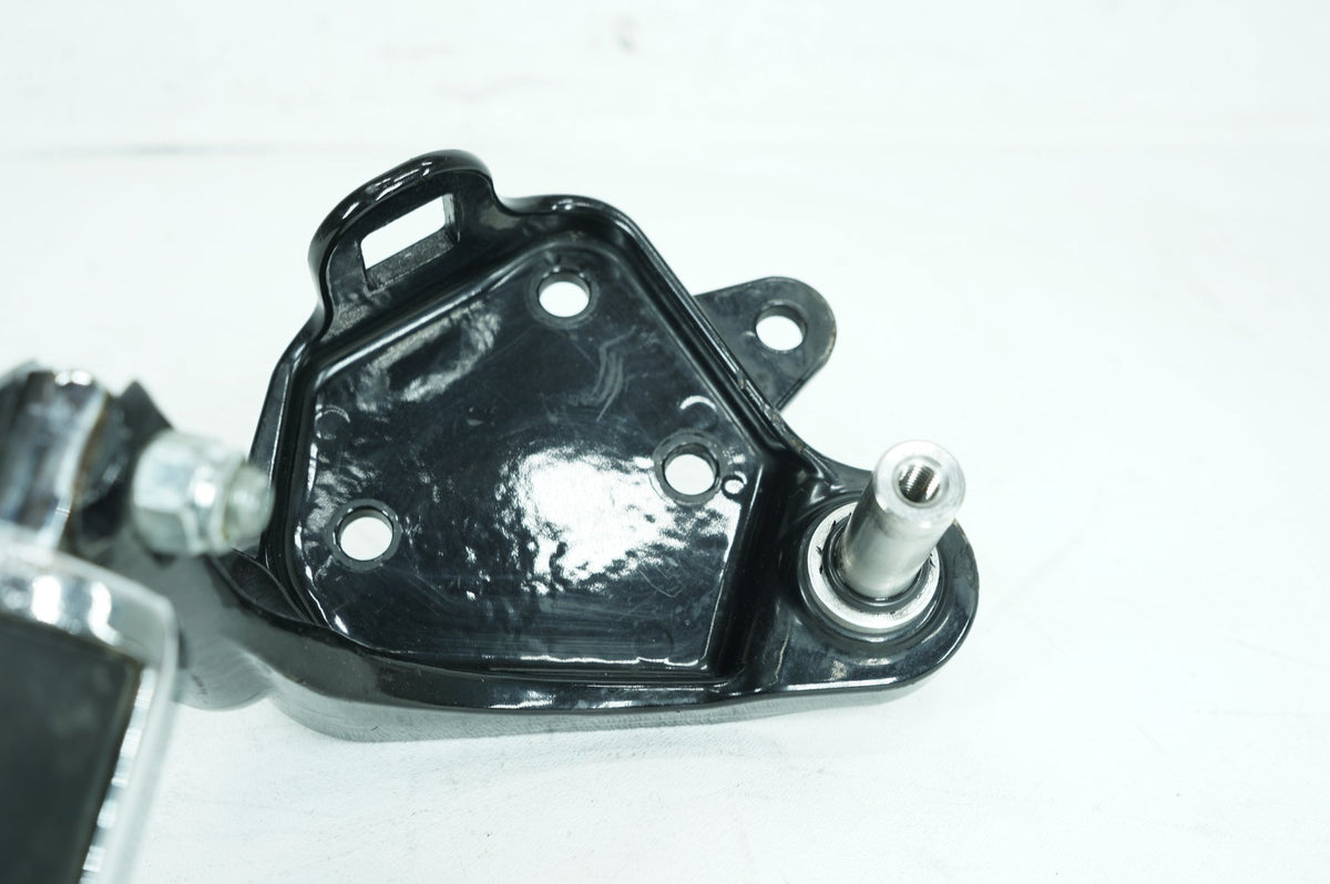 2004 Harley Softail FXST Standard OEM Right Driver Foot Controls Peg Rest