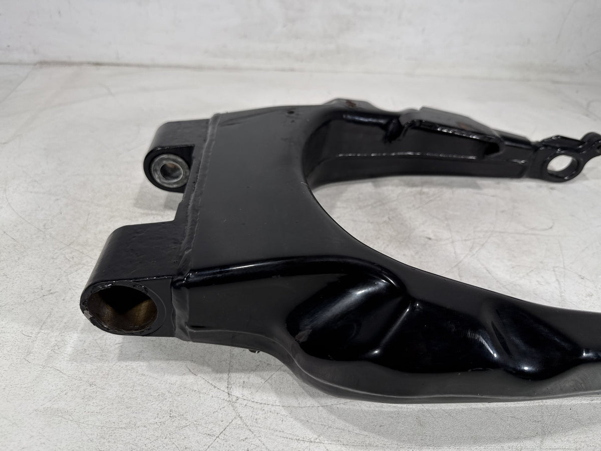 2011 Harley Electra Glide Touring Police OEM Rear Fork Swingarm Swing Arm