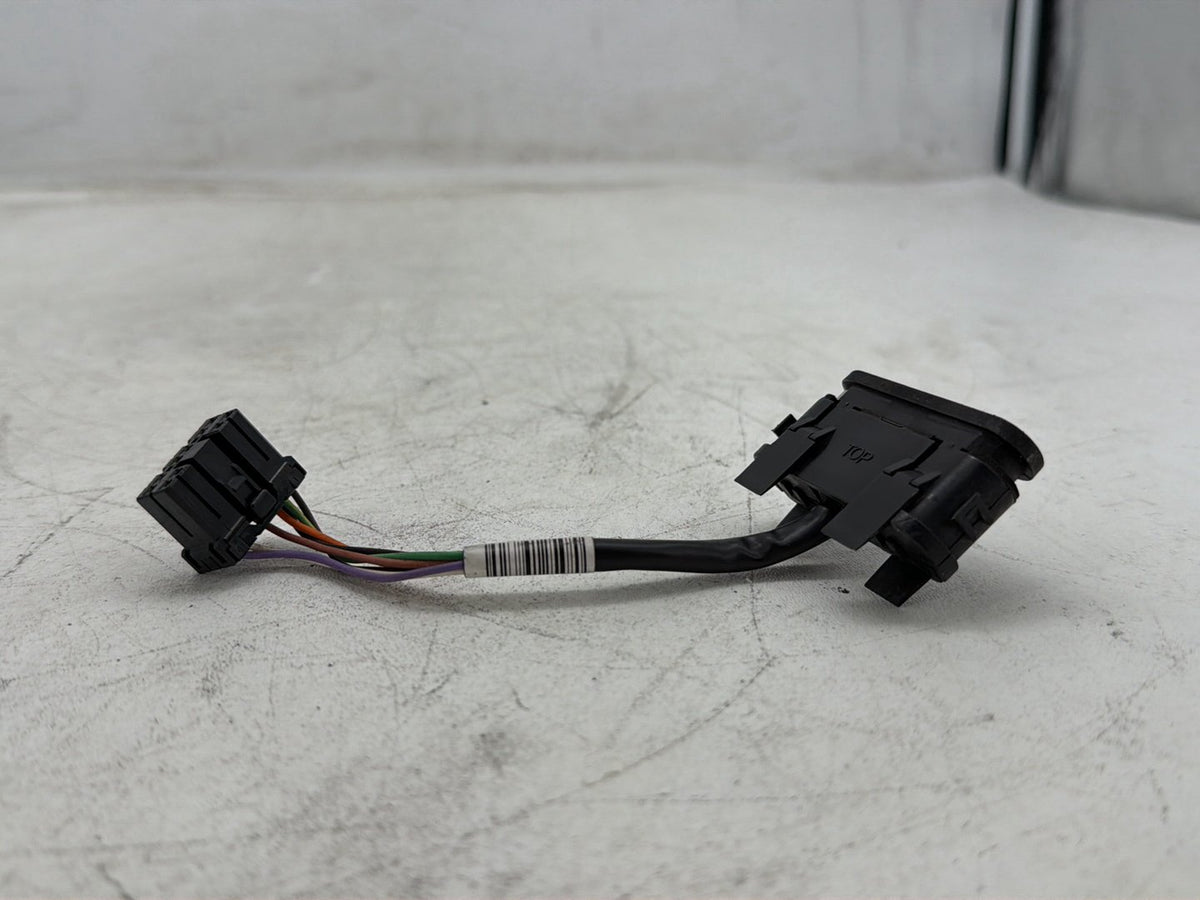 2009 Harley Dyna Street Bob FXDB OEM Dash Indicator Lamp Wire Plug In