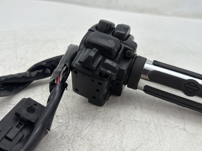 2013 Harley Electra Glide Touring Ultra FLHTCUI OEM Right Engine Start Kill Switches Controls