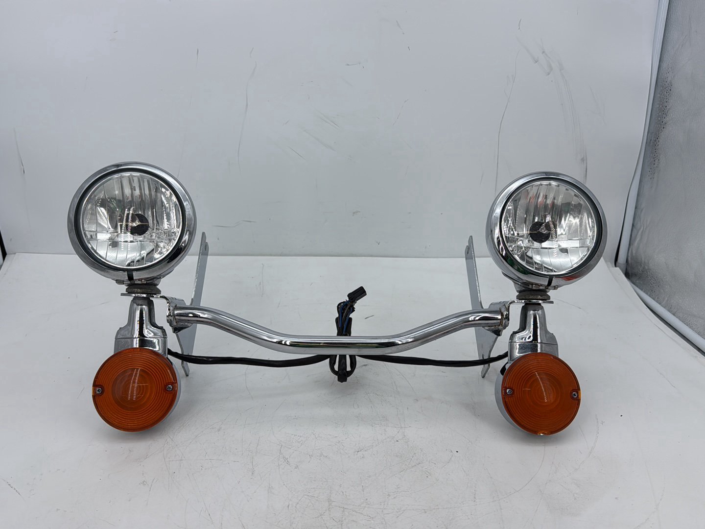 2008 Harley Touring FLHTCU Electra Glide Ultra OEM Front Right 1 Turn Signal Indicator