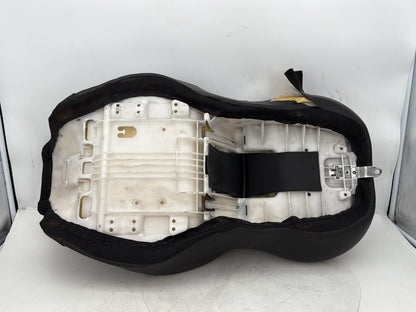 2008 Harley Electra Glide Touring Ultra FLHTCUI OEM Passenger Rider Driver Seat Saddle