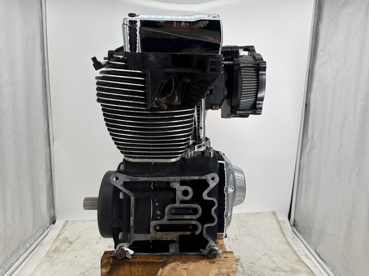 11 Harley Street Glide Touring FLHX EFI Twin Cam 103 Engine Motor air-cooled 61K