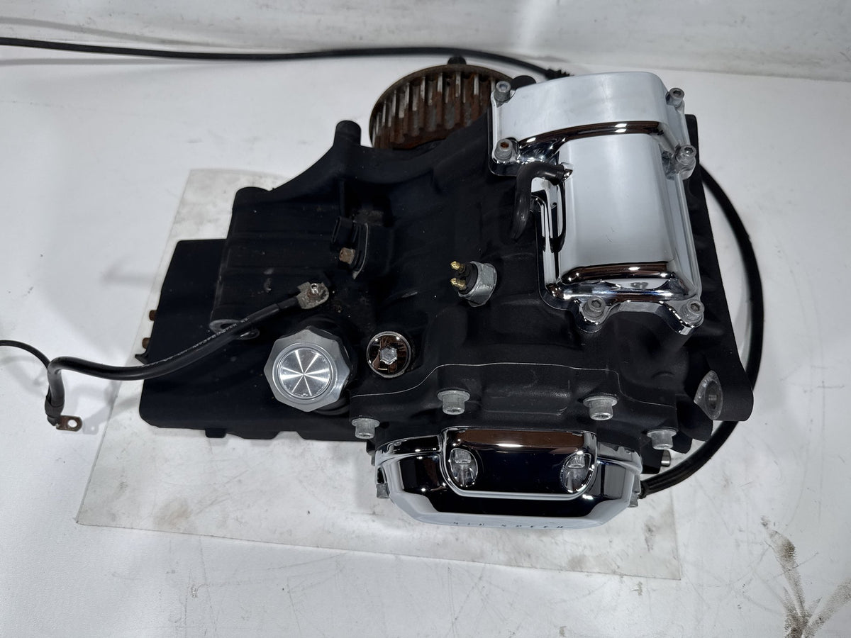 2011 Harley Road King Touring FLHR OEM 6 Speed Transmission Gearbox