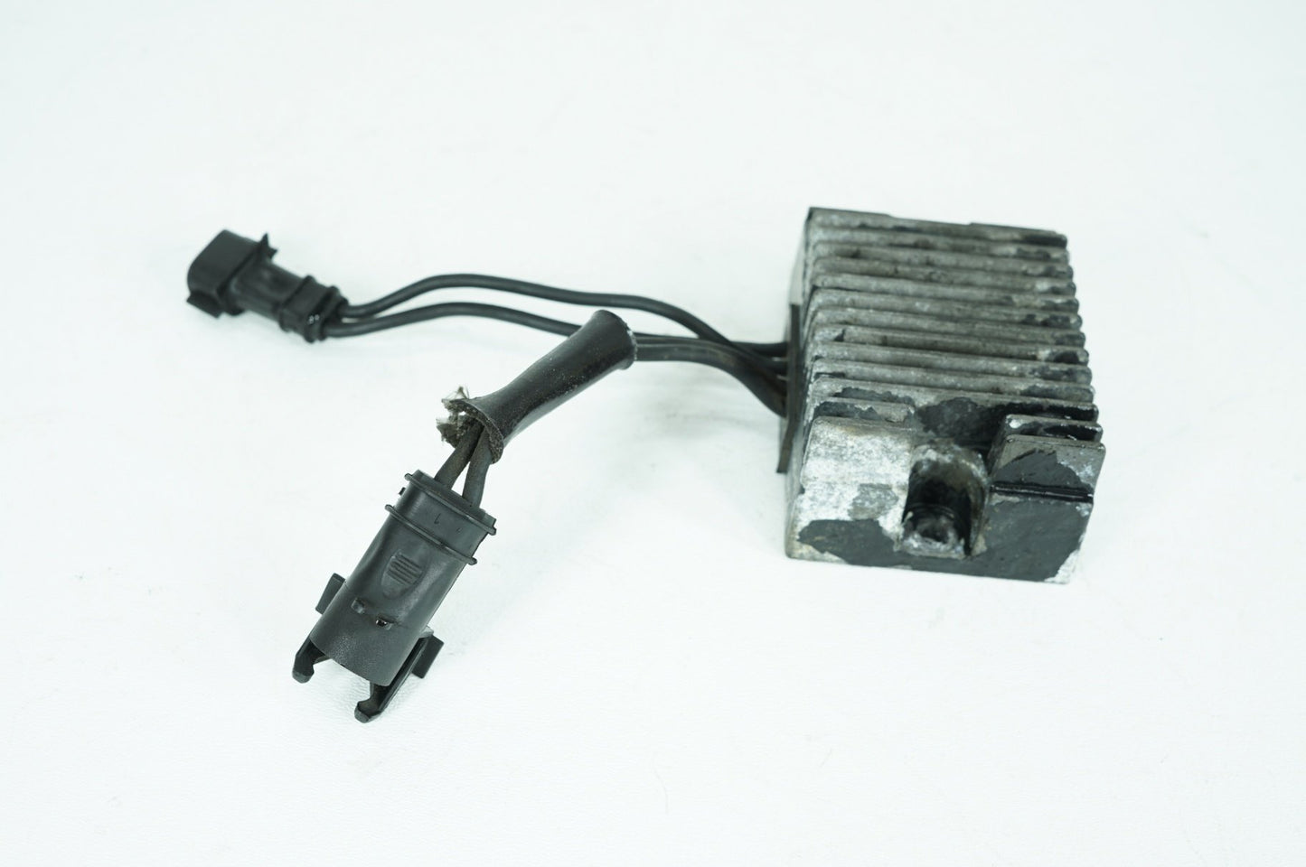 2004 - 2013 Harley-Davidson Sportster  Voltage Regulator Rectifier  74546-07