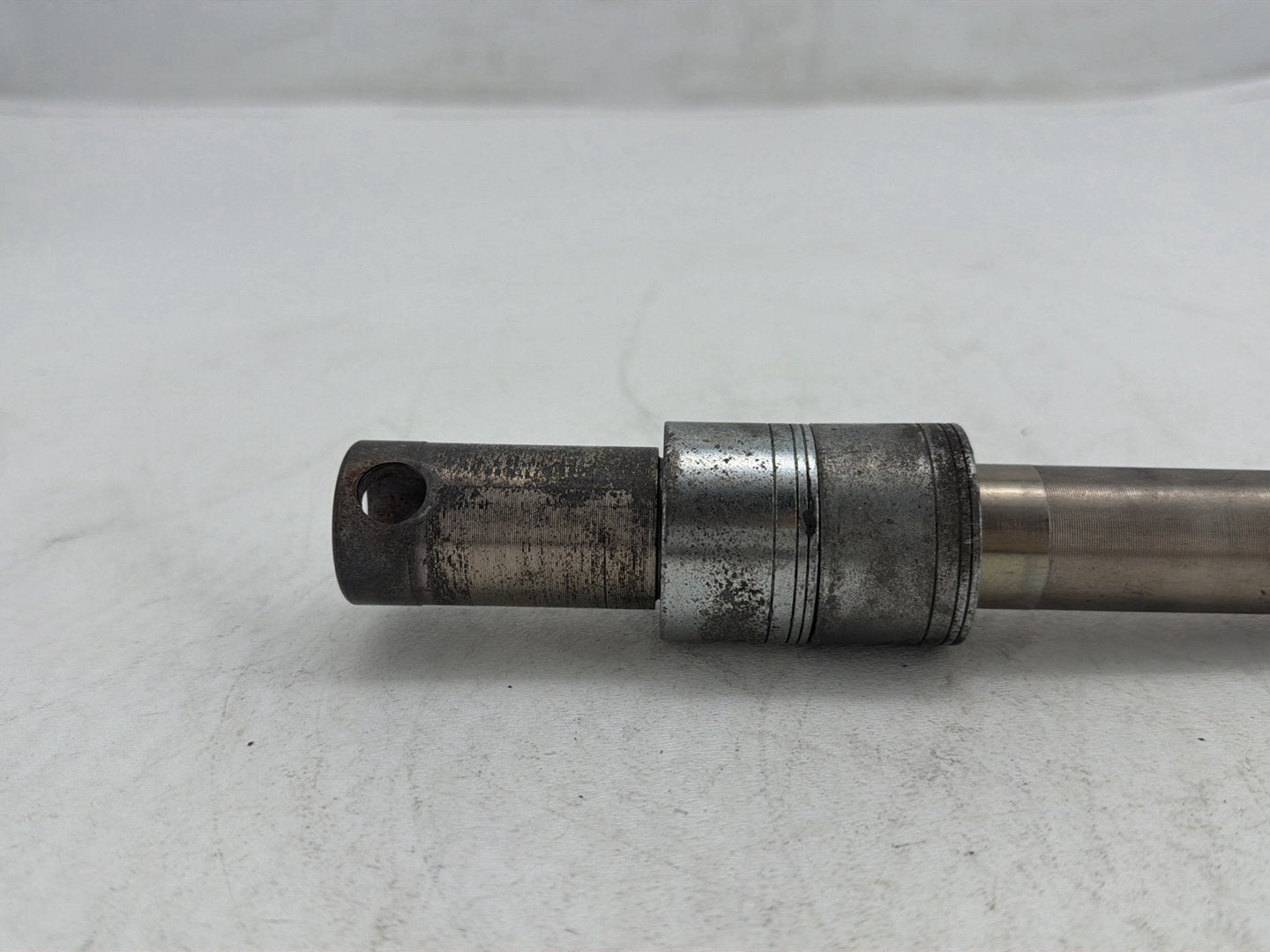 2009 Harley Dyna Street Bob FXDB OEM Front Wheel Axle Bolt Shaft