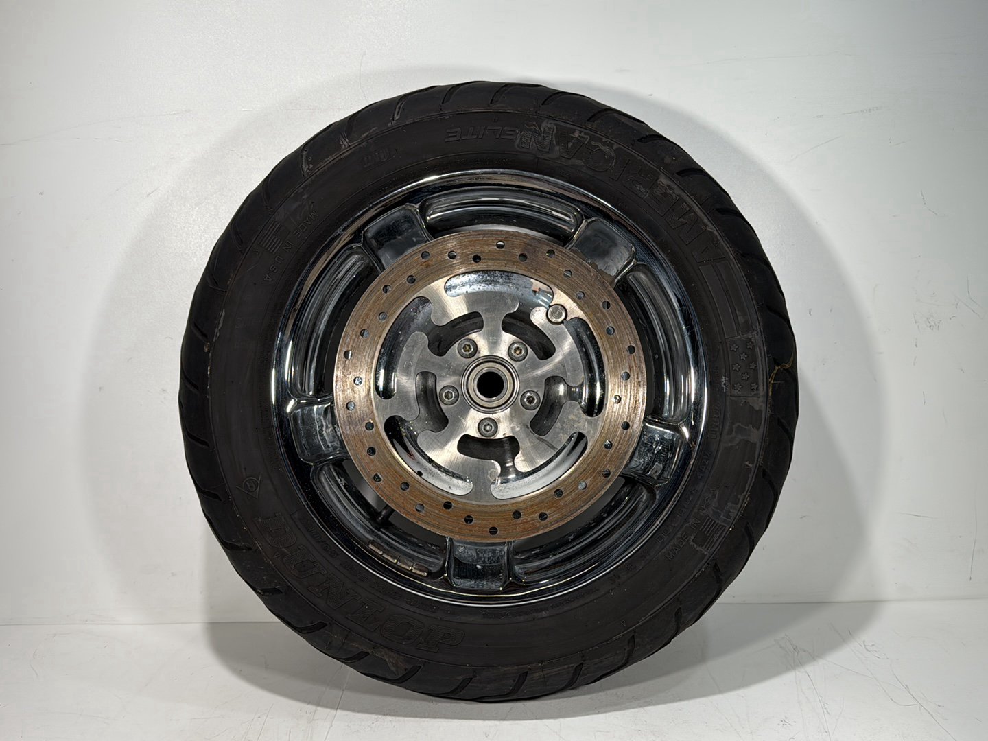 2007 - 2011 Harley-Davidson Touring Street Glide Rear Wheel Rim Tire 41288-09
