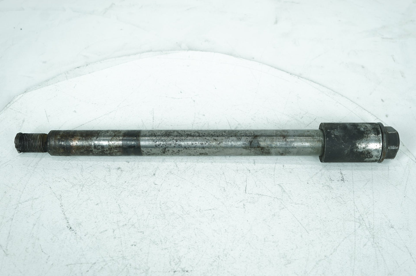 2007 - 2017 Harley-Davidson Dyna Super Glide Rear Fork Swingarm Pivot Bolt Shaft 47641-06