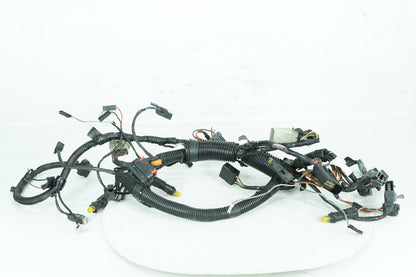 2007 - 2012 Harley-Davidson Touring Street Glide Front Sub Wiring Harness Loom Interconnect  	70232-08