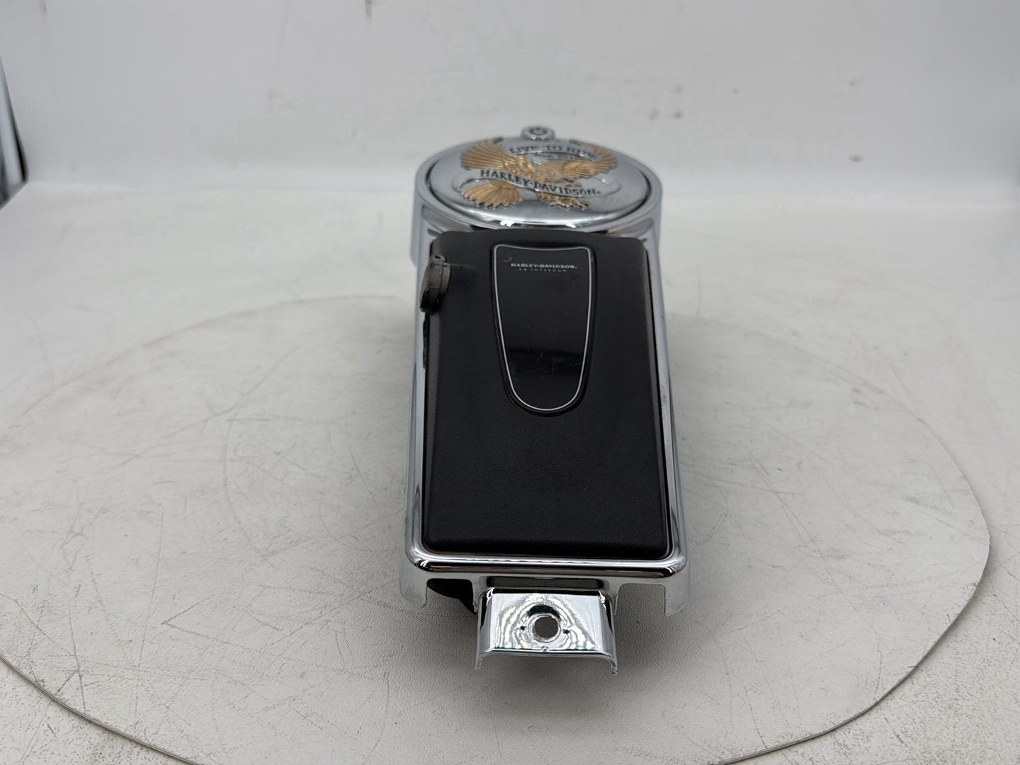 1999 - 2006 Harley-Davidson Touring Electra Glide Ultra Fuel Gas Tank Dash Console NOKey 61270-98A