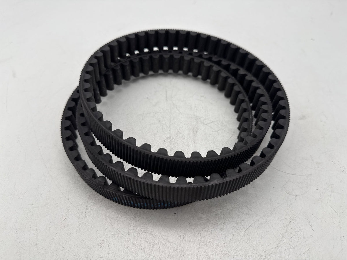 2014 Harley Softail Slim FLS OEM Rear Drive Belt 40000001 133T 24 mm