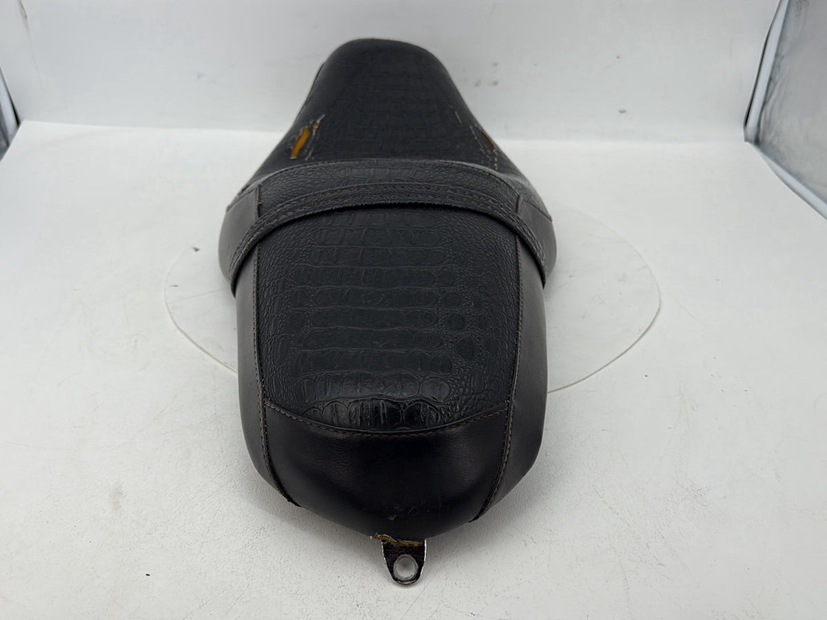 2004 - 2013 Harley-Davidson Sportster 883 Custom Passenger Rider Driver Seat Saddle  	52608-04