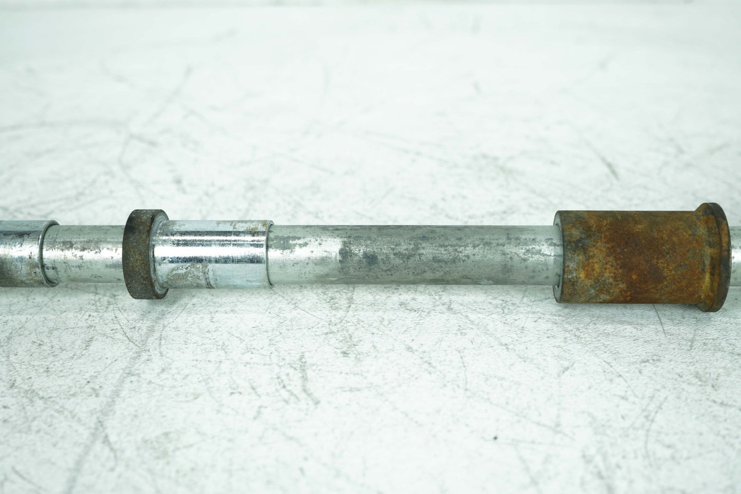 2000 - 2006 Harley-Davidson Softail Fat Boy Engine Mount Pivot Bolt Shaft 48093-00
