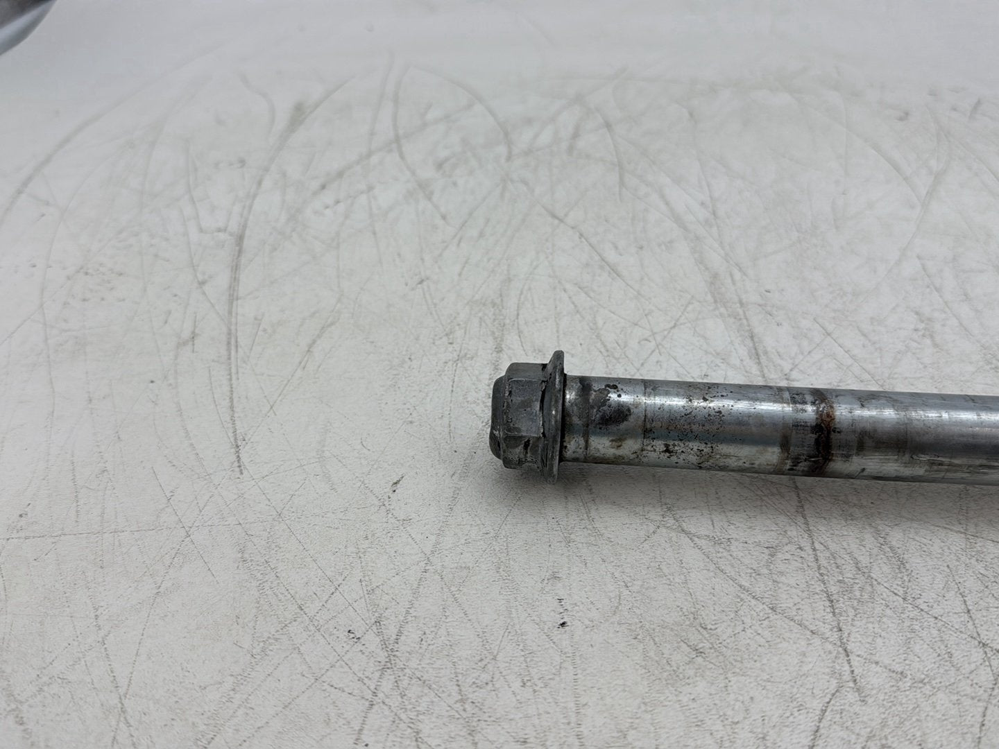 2006 Harley Sportster XL883L 883 Low OEM Rear Wheel Axle Bolt Shaft 41176-05