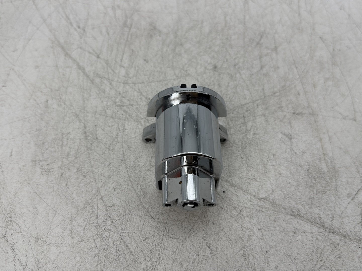 1995 Harley Road King Touring Fork Lock Switch Cylinder Barrel Lockset NOKey