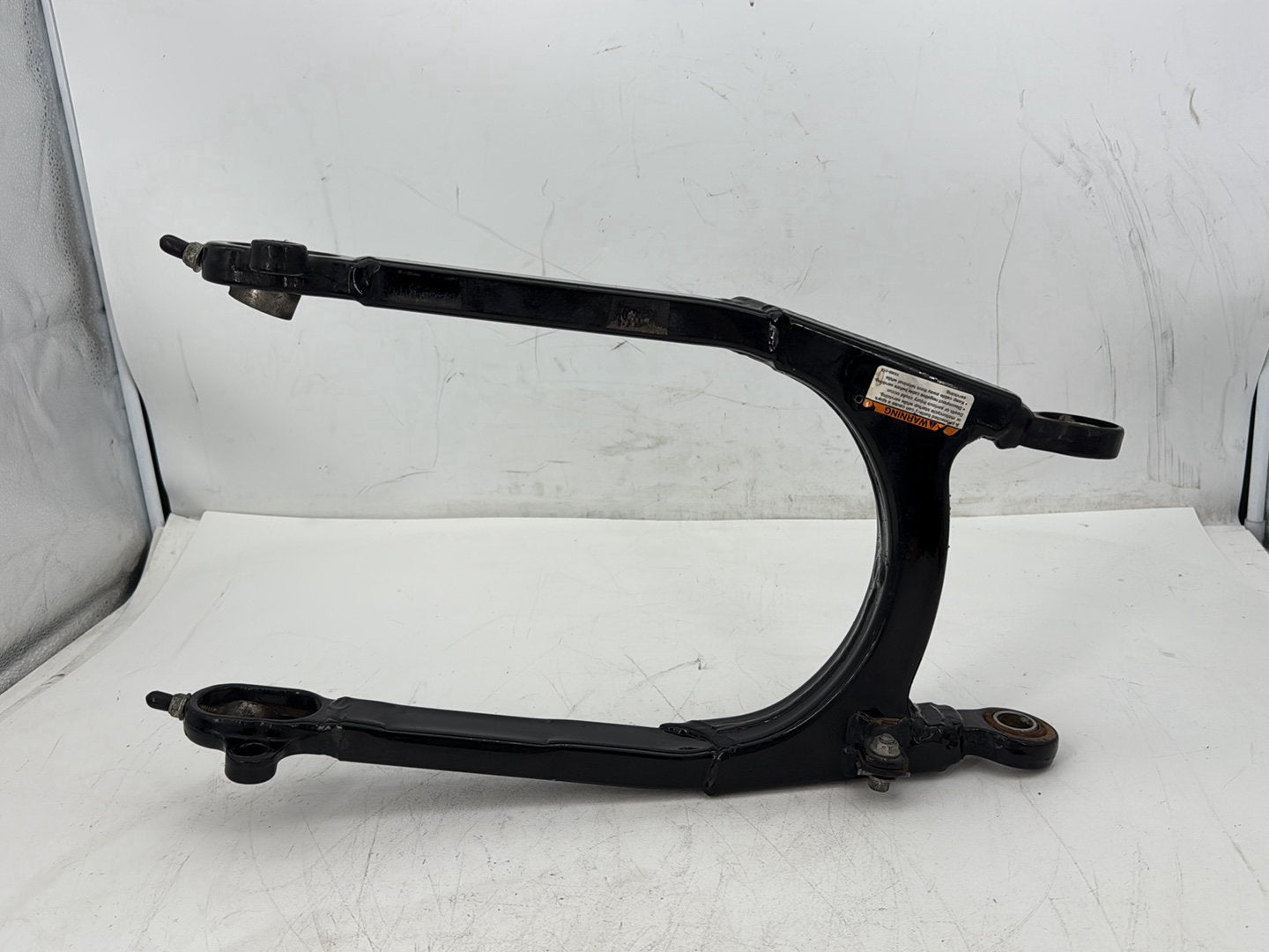 2009 Harley Sportster 883 Low XL883L OEM Rear Fork Swingarm Swing Arm