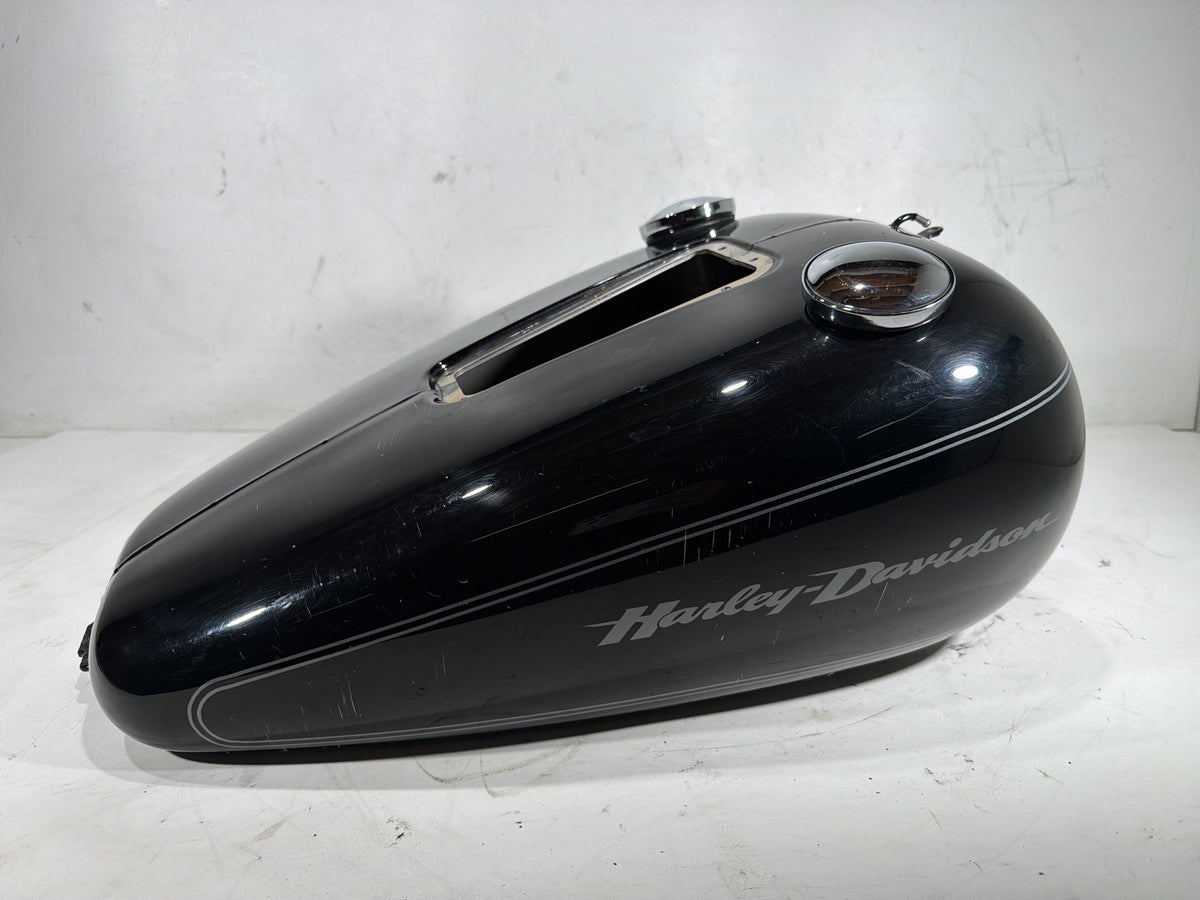 2006 Harley Softail Deuce FXSTDI OEM Fuel Gas Tank Gasoline Reservoir 62082-00C