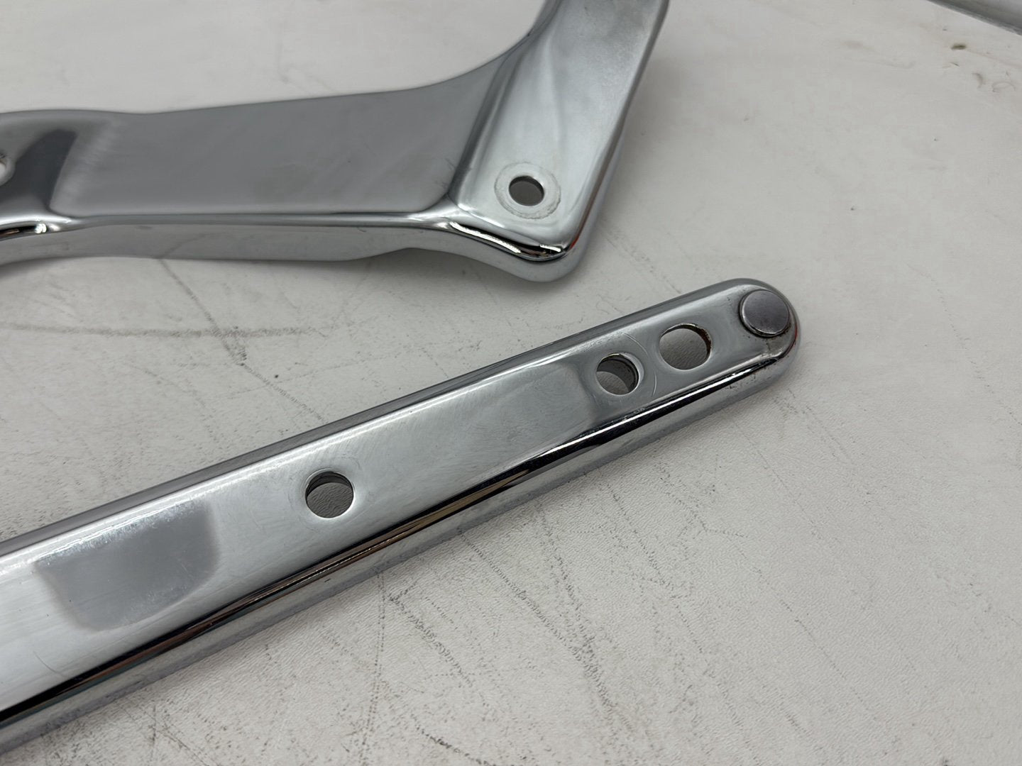 2013 Harley Heritage Softail Classic FLSTC OEM Rear Left Right Fender Struts Bracket