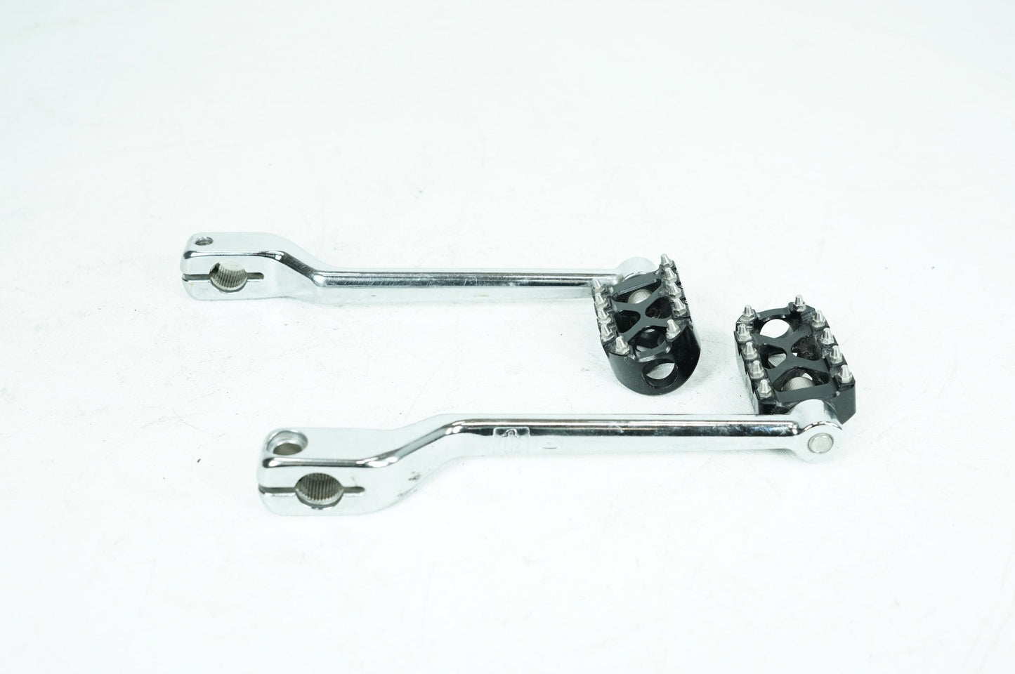 2008 - 2016 Harley-Davidson Touring Street Glide Gear Shifter Lever Pedal 33895-82D