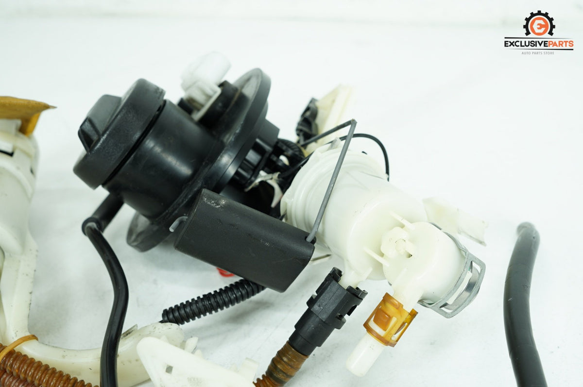 2010 Harley Touring FLHTCU Electra Glide Classic OEM Fuel Pump Gas Gasoline Petrol Sending