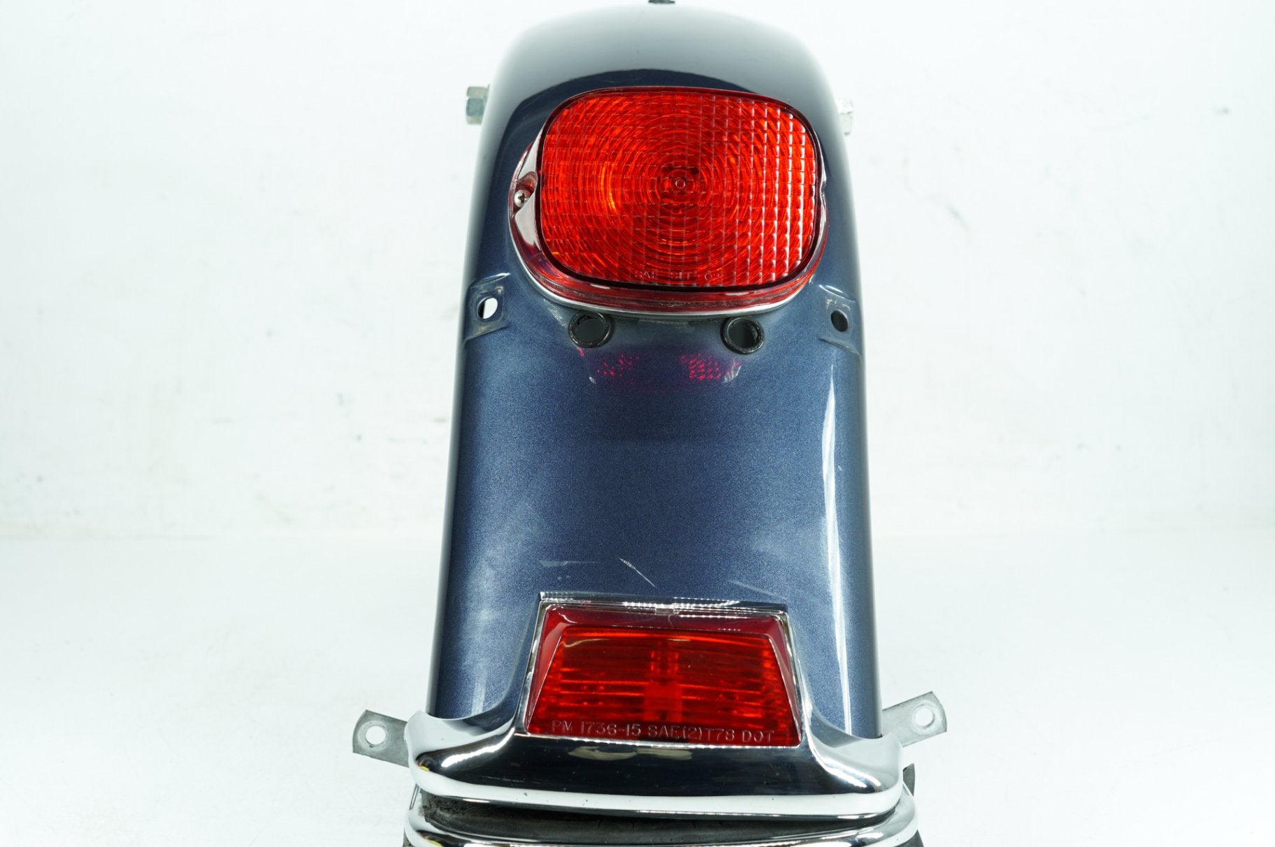 2007 - 2012 Harley-Davidson Touring Electra Glide Ultra Rear Wheel Fender Taillight Brake Lamp 59579-06