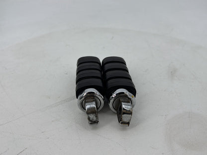 1999 - 2006 Harley-Davidson Softail Heritage Passenger Left & Right Foot Pegs Kuryakyn Small ISO-Pegs