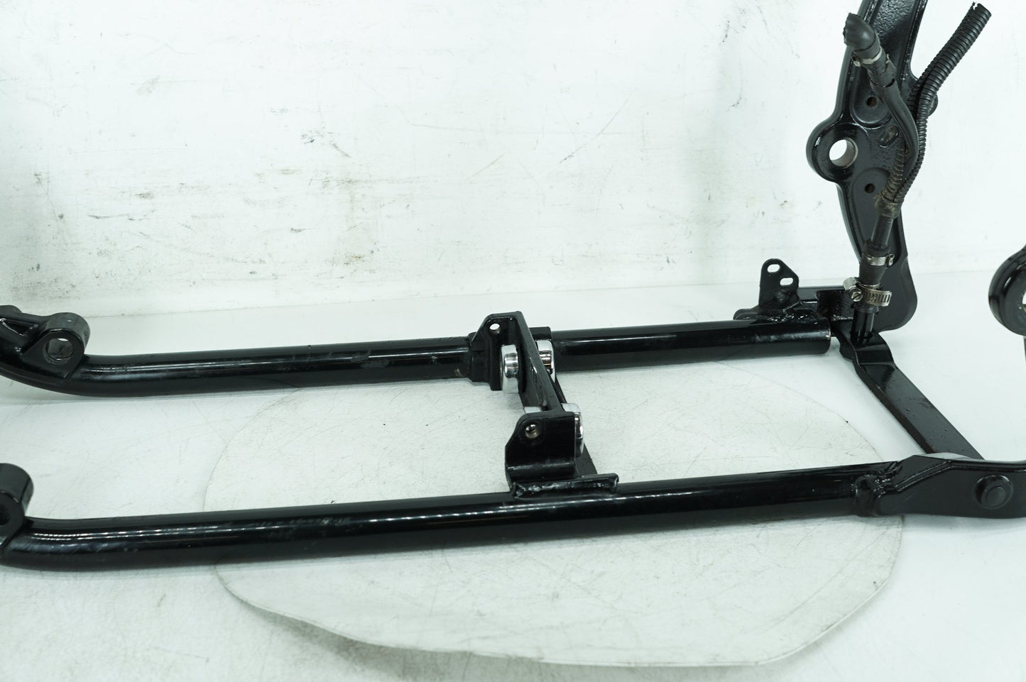 1999 - 2006 Harley-Davidson Softail Fat Boy Body Main Frame Chassis SLVG  	47008-00C