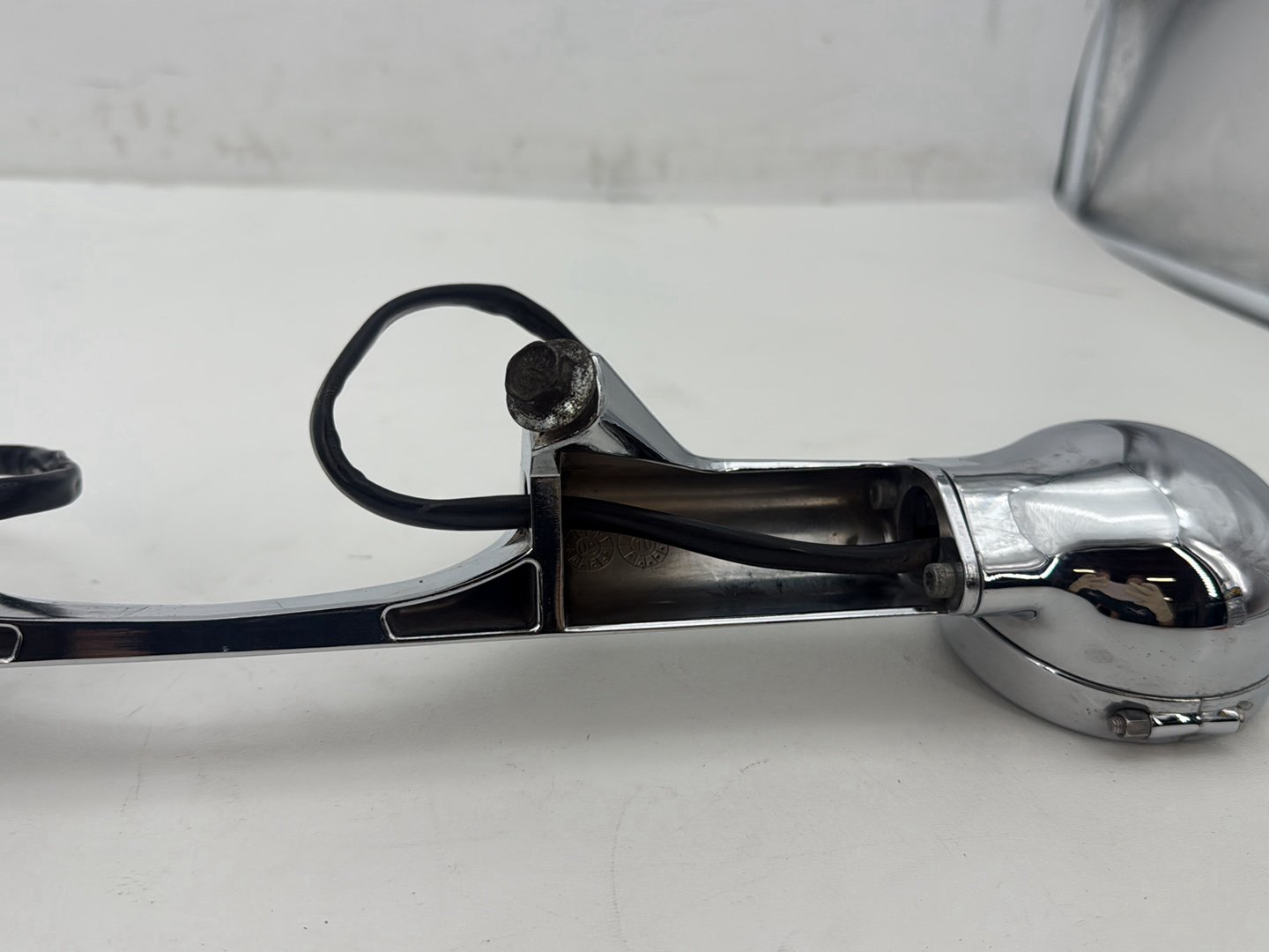 2011 Harley Road King Touring FLHRC Classic OEM Rear Left & Right Turn Signals