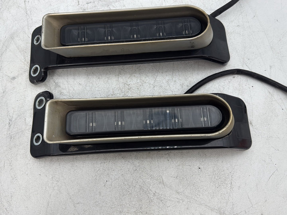 2018 Harley Electra Glide Touring Ultra Front Left Right Turn Signal Indicators