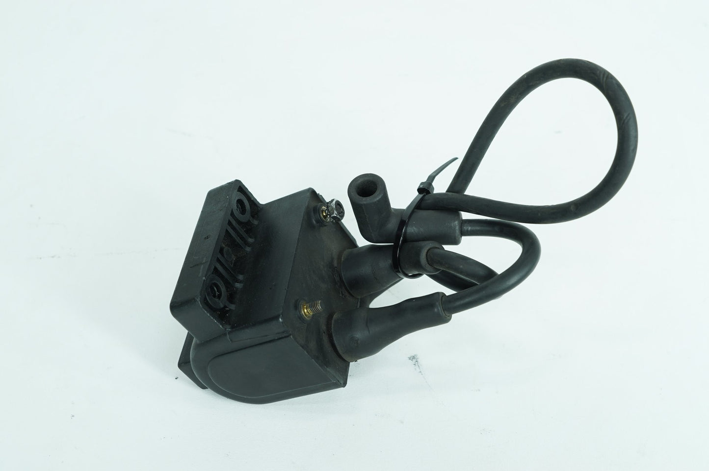 1983 - 1998 Harley-Davidson Dyna Super Glide Ignition Coil Spark Plugs Cable 31614-83A