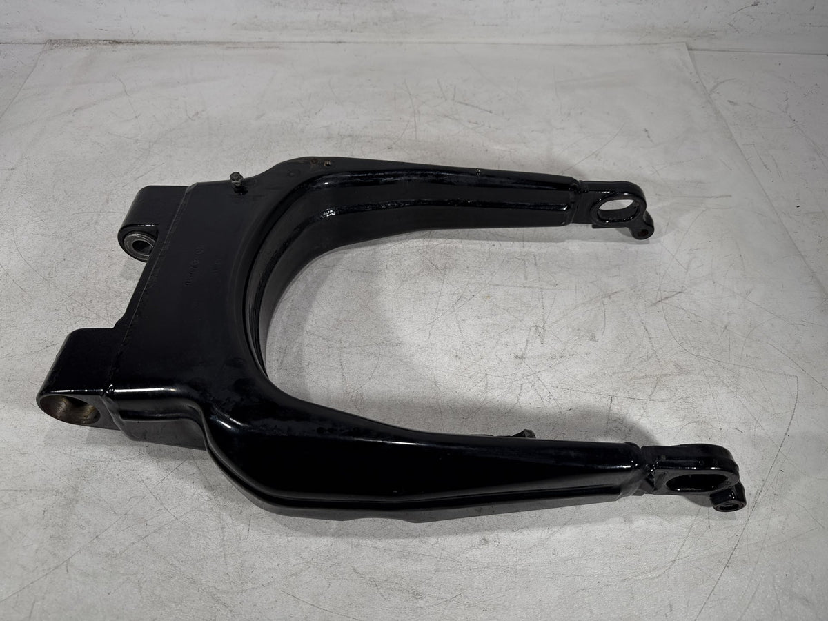 2009 Harley Electra Glide Touring Ultra OEM Rear Fork Swingarm Swing Arm