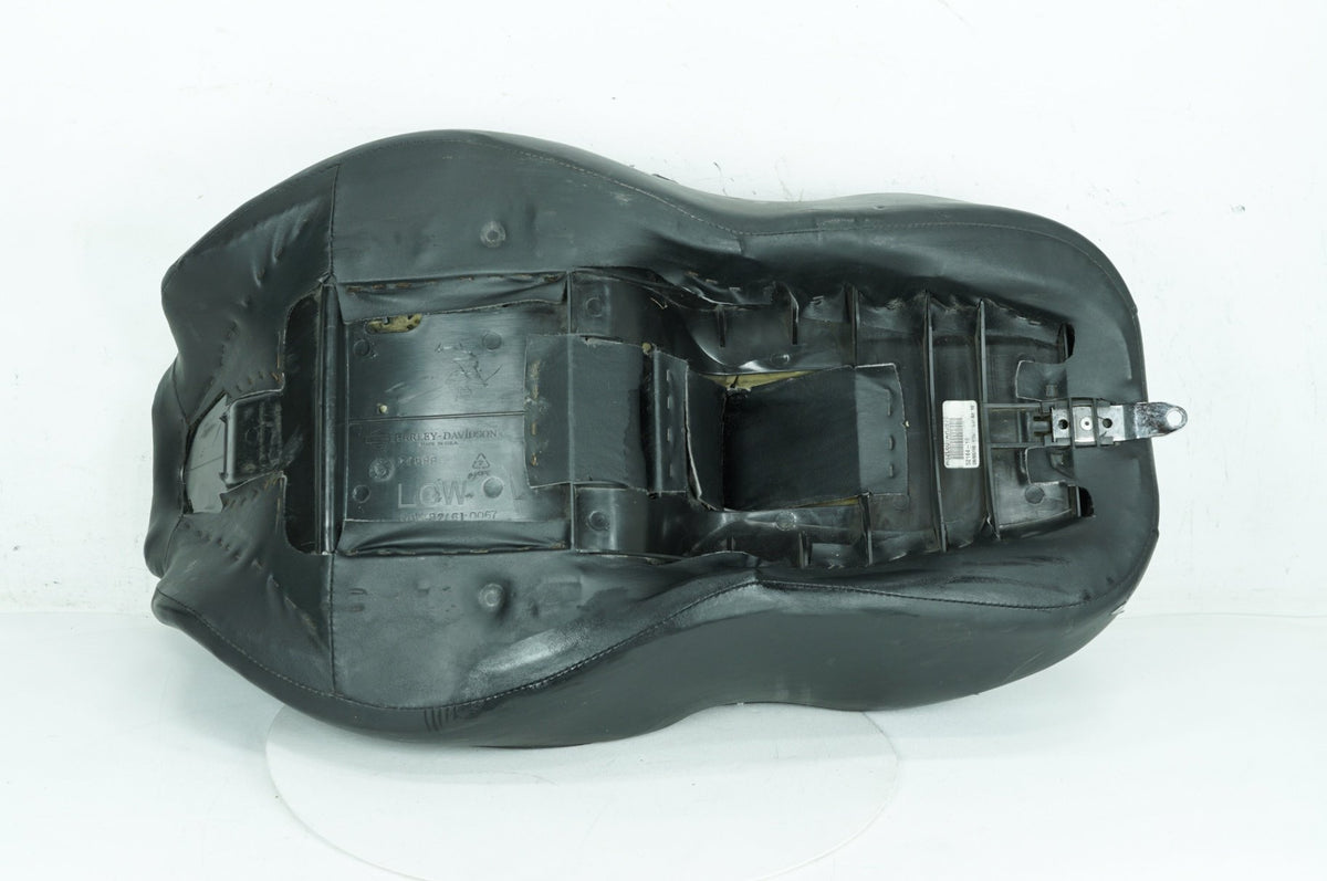 2011 Harley Touring FLHTCU Electra Glide OEM Passenger Rider Driver Seat Saddle