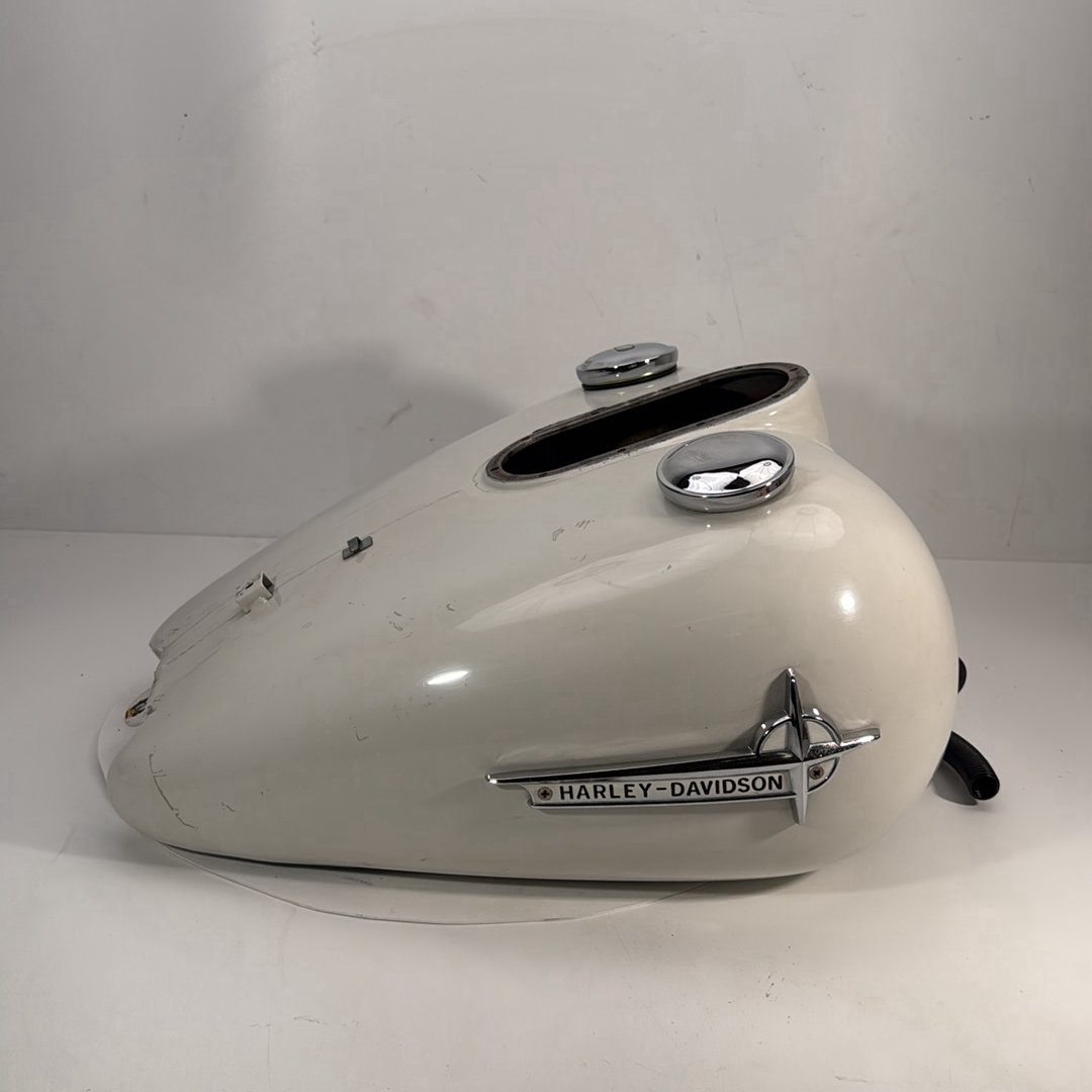 1984 - 1998 Harley-Davidson Touring Road King Police Fuel Gas Tank Gasoline Reservoir 61268-96