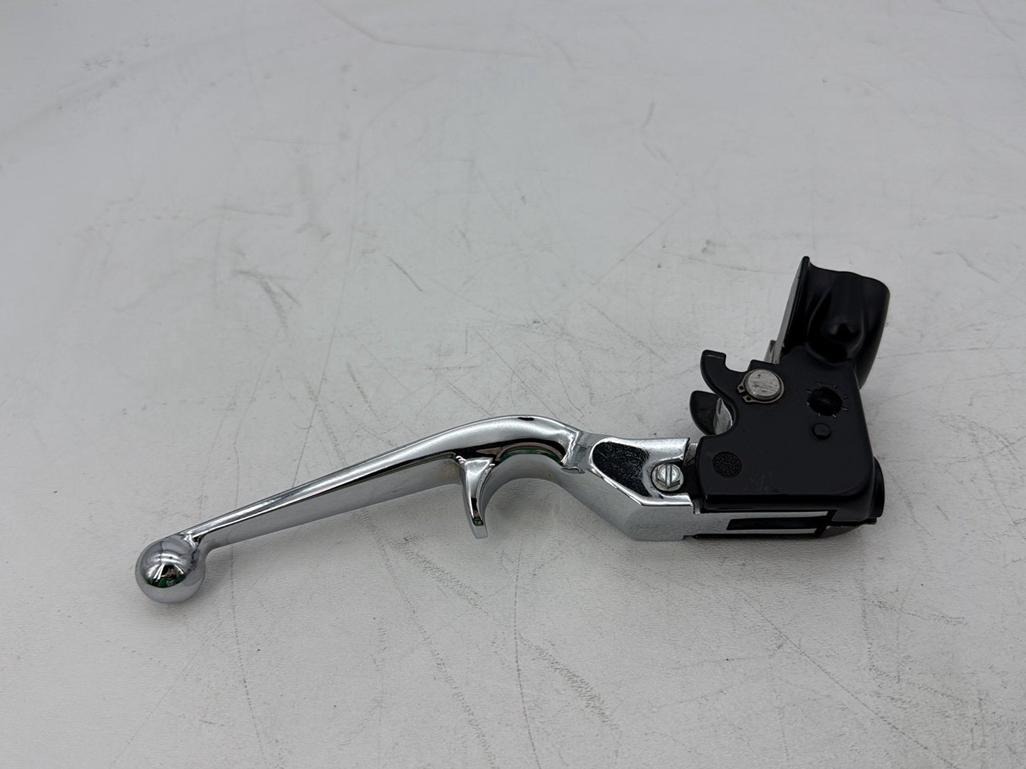 2000 Harley Touring FLHTCI Electra Glide Classic OEM Front Left Hand Clutch Control Lever
