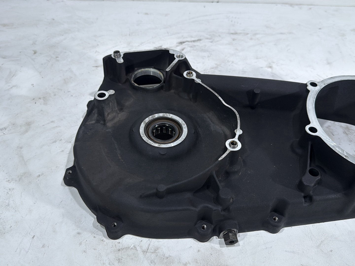 2011 Harley Street Glide Touring FLHX OEM Inner Primary Clutch Cover