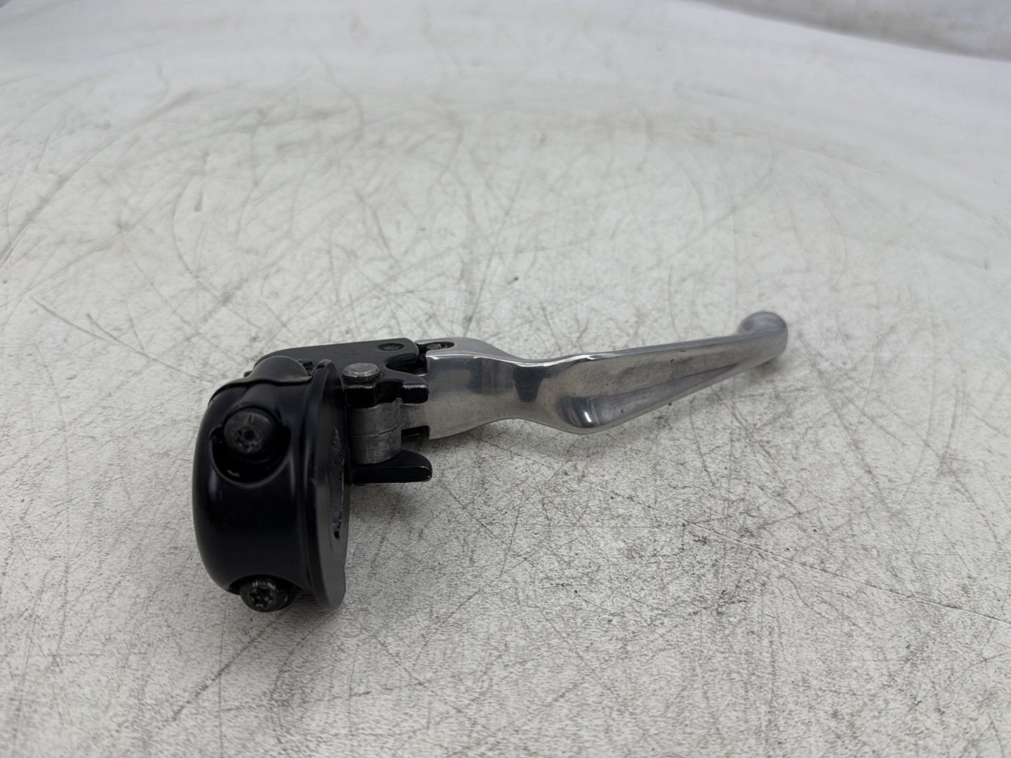 2006 Harley Road King Touring FLHRCI Classic OEM Front Left Hand Clutch Control Lever