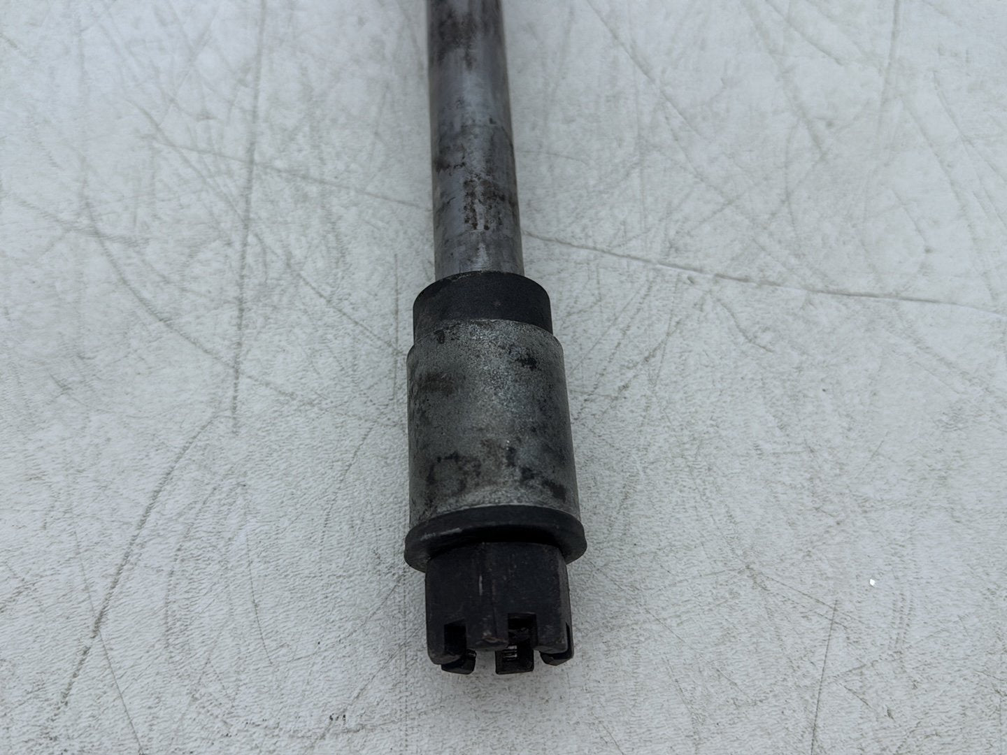 2004 Harley Sportster XL883C 883 Custom OEM Rear Wheel Axle Bolt Shaft