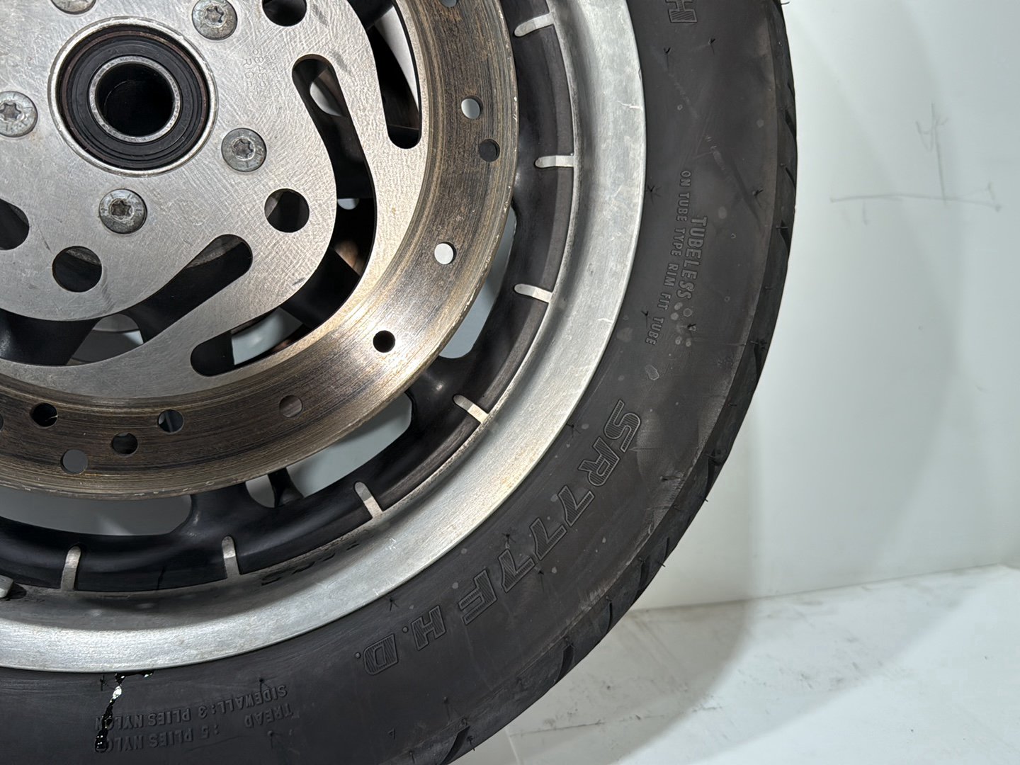 2007 Harley Touring FLHTCU Electra Glide Ultra OEM Front & Rear Wheel Rim Tire