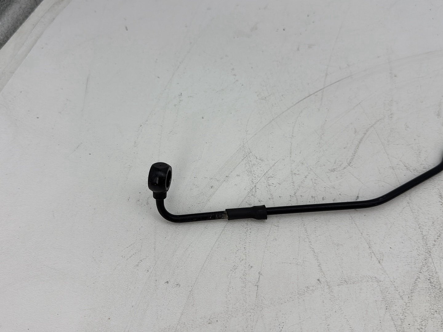 2013 Harley Electra Glide Touring Ultra FLHTCUI OEM Rear Brake Hose Line Pipe NON-abs