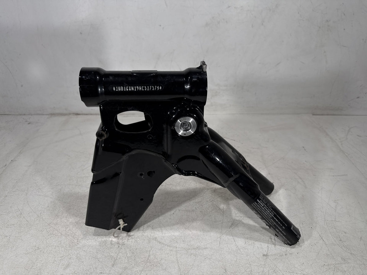 17 Harley Dyna Street Bob OEM Upper Portion Main Frame Neck Cut Off 29 degree S