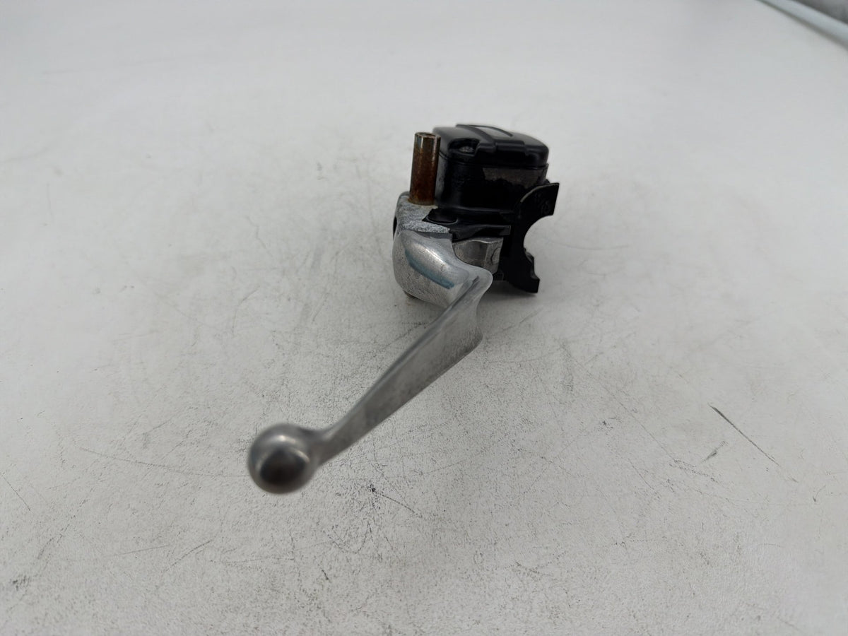 14 Harley Electra Touring Ultra OEM Front Left Hand Clutch Lever Master Cylinder