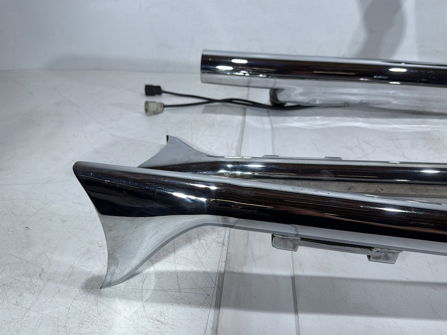 2011 Harley Road King Touring FLHRC Classic OEM Exhaust Header Pipes Muffler